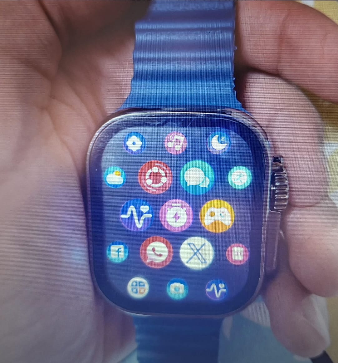 SMARTWATCH X10 ULTRA 3 CON 7 CORREAS